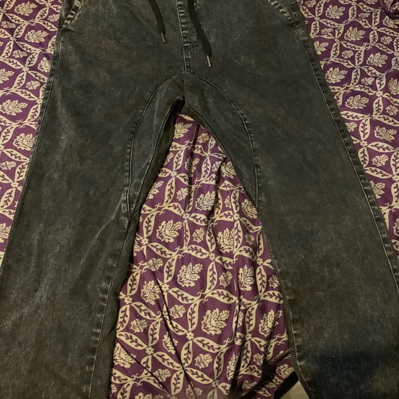 Jogger pants - Picture 2 of 2